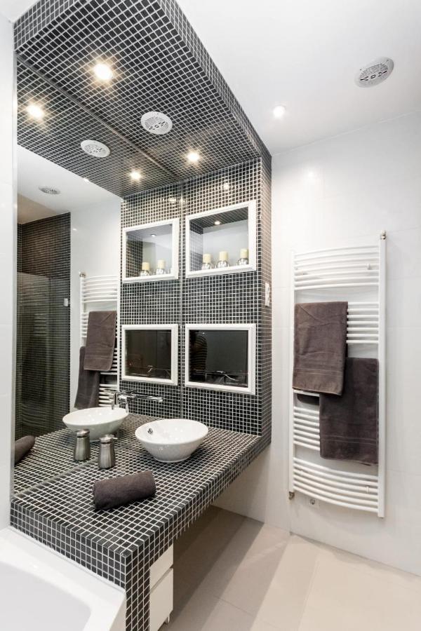 Bpr Sophisticated Astoria Suite With Balcony ブダペスト エクステリア 写真